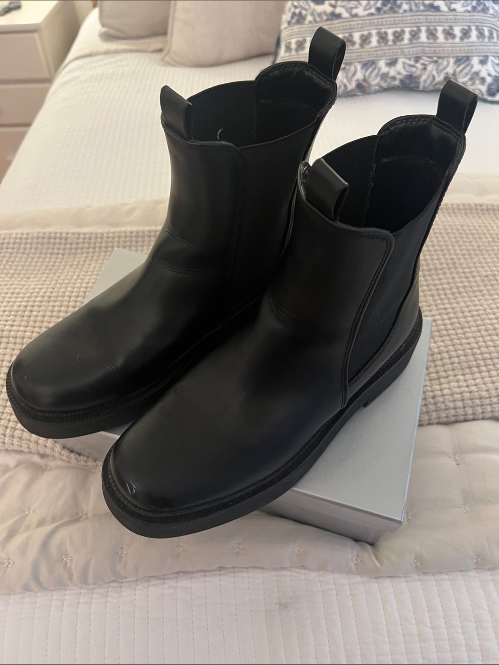 Target Women’s Black Chelsea Boots - Sleek Slip-On Ankle Boots